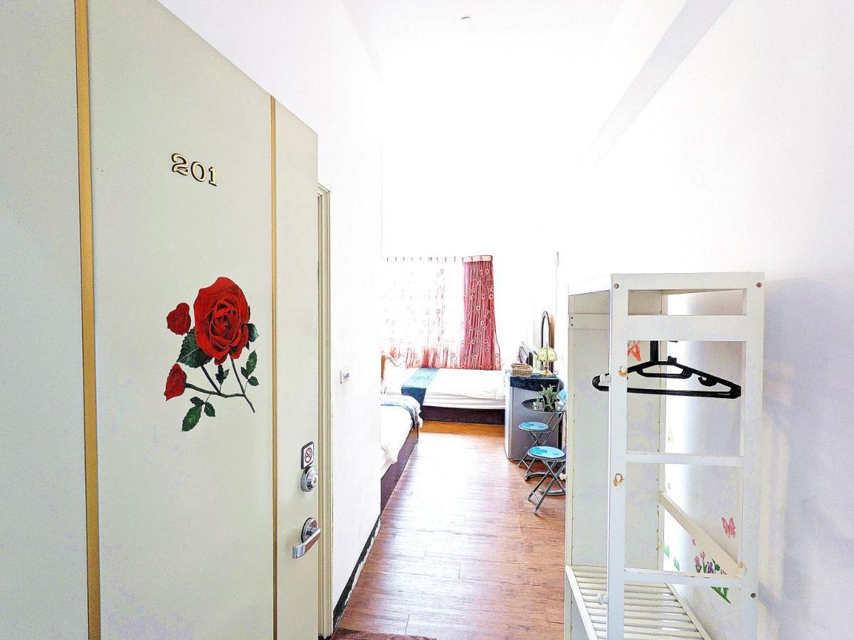 Yeshome 亞馨&奇雅居聯合民宿 Ji'an Exterior photo